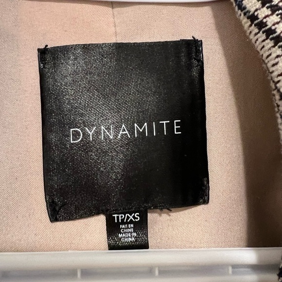 Dynamite women’s plaid blazer - Picture 3 of 3